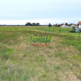 Prodej stavební parcely 818 m² Hradec Králové