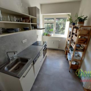 Pronájem bytu 3+1 88 m² Hradec Králové, Labská kotlina