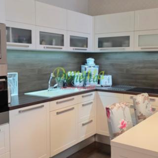 Prodej bytu 4+kk 82 m² Hradec Králové Nový, Čajkovského