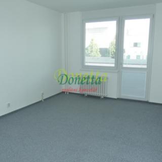 Pronájem bytu 2+1 62 m² Hradec Králové