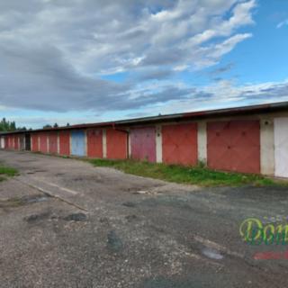 Pronájem garáže 16 m² Hradec Králové, Bezručova