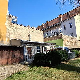 Pronájem garáže 16 m² Brno Zábrdovice, Körnerova