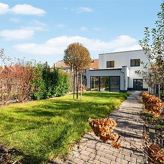 Prodej ostatního komerčního prostoru 275 m² Milešovice