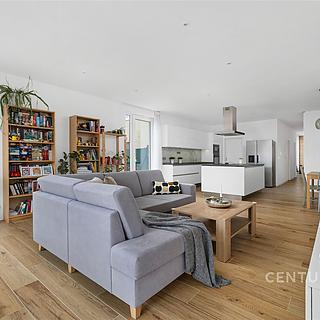 Prodej rodinného domu 148 m² Hajany