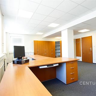 Pronájem kanceláře 320 m² Brno