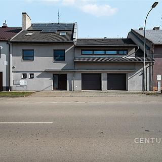 Prodej rodinného domu 232 m² Morkovice-Slížany Morkovice, Nádražní