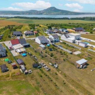Prodej stavební parcely 919 m² Šakvice