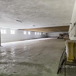 Pronájem skladu 1 400 m² Humpolec