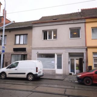 Pronájem bytu 1+1 35 m² Brno