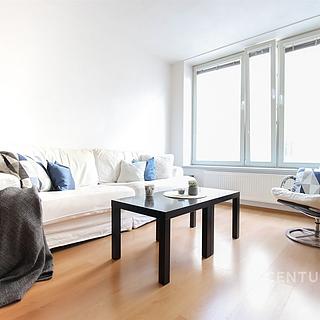 Pronájem bytu 2+kk 55 m&sup2; Brno