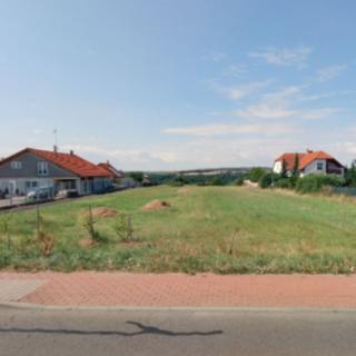 Prodej stavební parcely 3877 m² Dyje