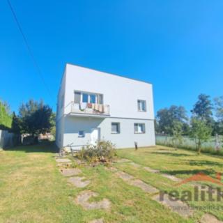 Prodej dvougeneračního domu 158 m² Štítina, Příčná