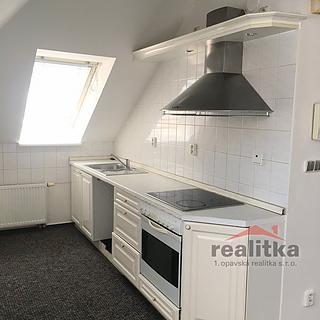 Pronájem bytu 2+kk 56 m² Opava Město, U Pošty