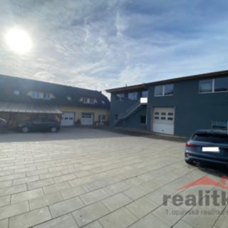 Prodej obchodu 701 m² Opava Předměstí, Krnovská