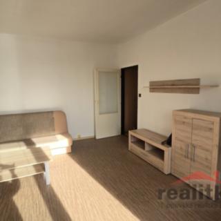 Pronájem bytu 2+1 50 m² Opava Předměstí, Olomoucká