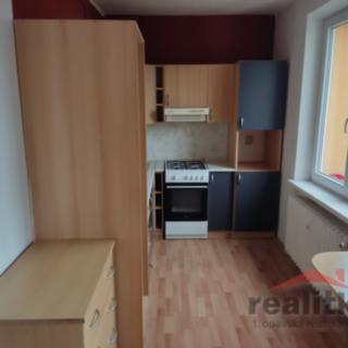 Prodej bytu 3+1 67 m² Krnov Pod Cvilínem, SPC U