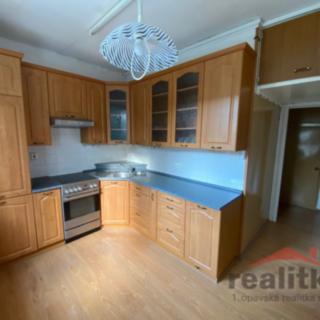 Prodej bytu 3+1 61 m² Ostrava Poruba, Gen. Sochora