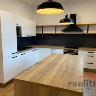 Prodej bytu 4+1 110 m² Opava Předměstí, Olomoucká