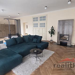 Pronájem bytu 3+1 139 m² Opava Předměstí, Gudrichova