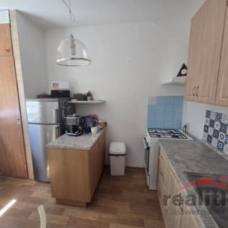 Pronájem bytu 2+1 44 m² Opava Kateřinky, Černá