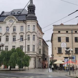 Pronájem kanceláře 28 m² Opava Město, Horní náměstí