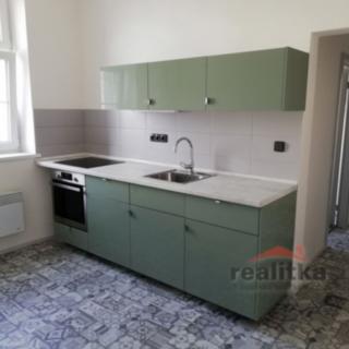 Pronájem bytu 2+1 46 m² Opava
