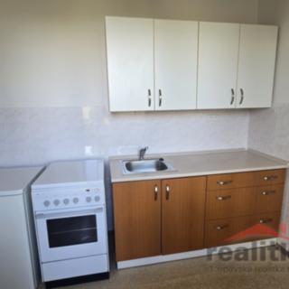 Prodej bytu 3+1 67 m² Opava Předměstí, Haškova