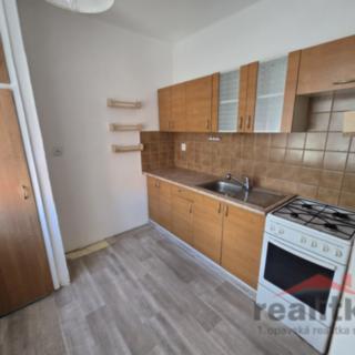 Pronájem bytu 2+1 54 m² Opava