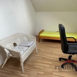 Pronájem pokoje 20 m² Opava Předměstí, Na Rybníčku