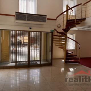 Pronájem kanceláře 200 m² Opava Město, Masarykova třída