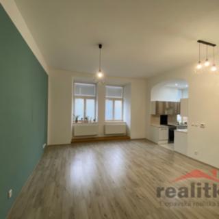 Pronájem bytu 2+kk 66 m² Opava, Olomoucká
