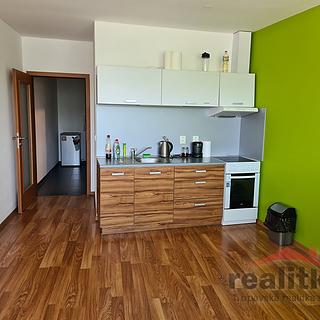 Pronájem bytu 2+kk 50 m² Opava Kateřinky, Hálkova