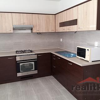 Pronájem bytu 1+1 37 m² Opava Kylešovice, Liptovská