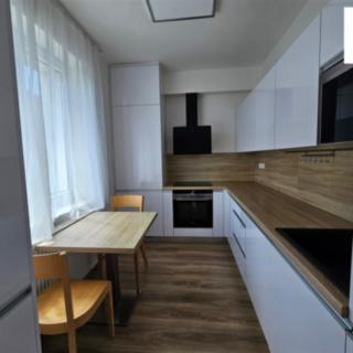 Pronájem bytu 3+kk 62 m² Plzeň Jižní Předměstí, Mánesova