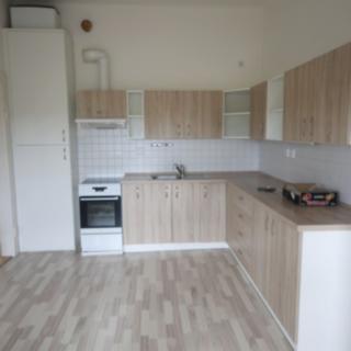 Pronájem bytu 2+1 70 m² Plzeň