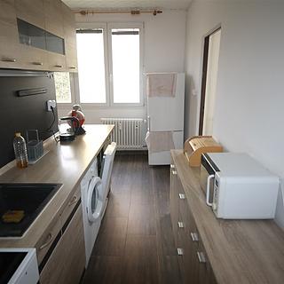Pronájem bytu 3+1 68 m² Dobřany, Spojovací