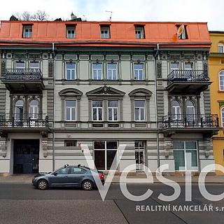 Pronájem bytu 2+1 54 m² Děčín, Labské nábř.