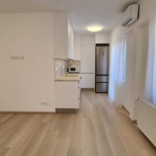 Pronájem bytu 2+kk 47 m² Bučovice, náměstí Vítězství