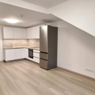 Pronájem bytu 4+kk 72 m² Bučovice, náměstí Svobody