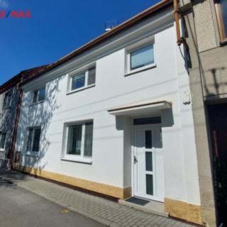 Prodej rodinného domu 132 m² Mostkovice, Nábřežní