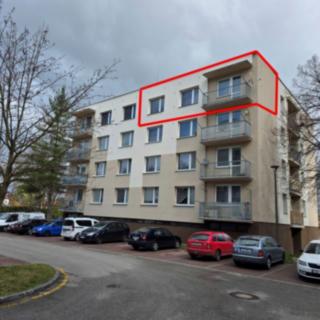 Prodej bytu 2+1 58 m² Přelouč, náměstí 17. listopadu