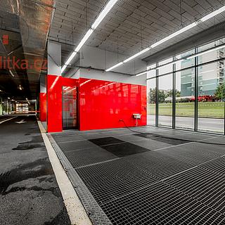 Prodej obchodu 173 m² Praha Háje, Opatovská