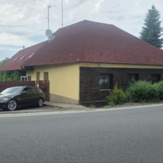 Prodej rodinného domu 150 m² Slapy