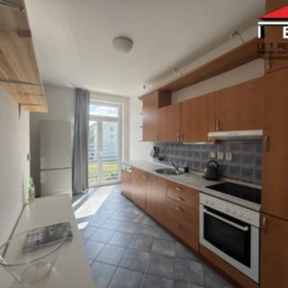 Pronájem bytu 2+1 55 m² Brno