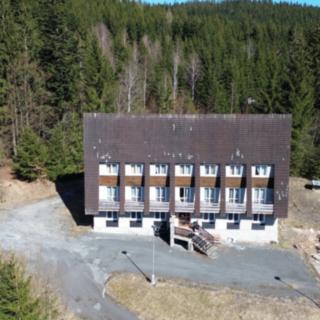 Prodej restaurace 1 117 m² Bílá