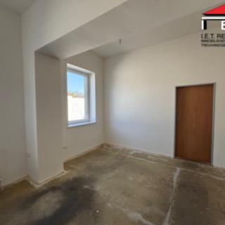 Pronájem kanceláře 22 m² Frýdek-Místek Místek, Pionýrů