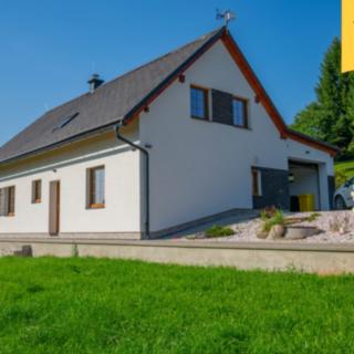 Pronájem rodinného domu 196 m² Staré Buky