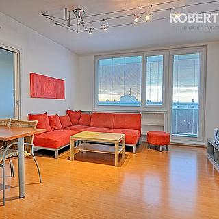 Pronájem bytu 2+kk 42 m&sup2; Praha