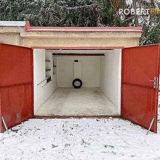 Prodej garáže 15 m² Praha, Ve struhách
