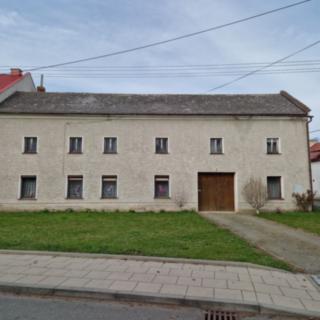 Prodej rodinného domu 250 m² Dubčany
